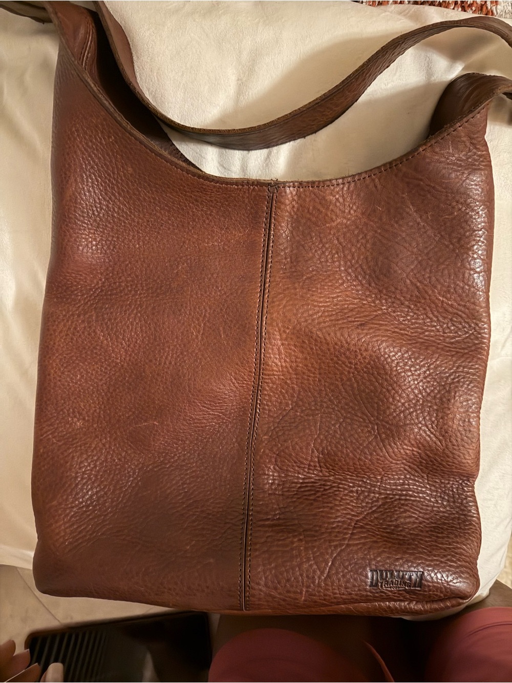 Duluth Trading Co Chestnut Brown Pebbled Leather Shoulder Messenger